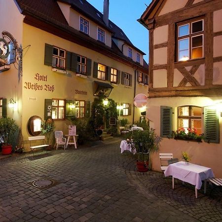 Hotel Weisses Ross Dinkelsbühl Esterno foto